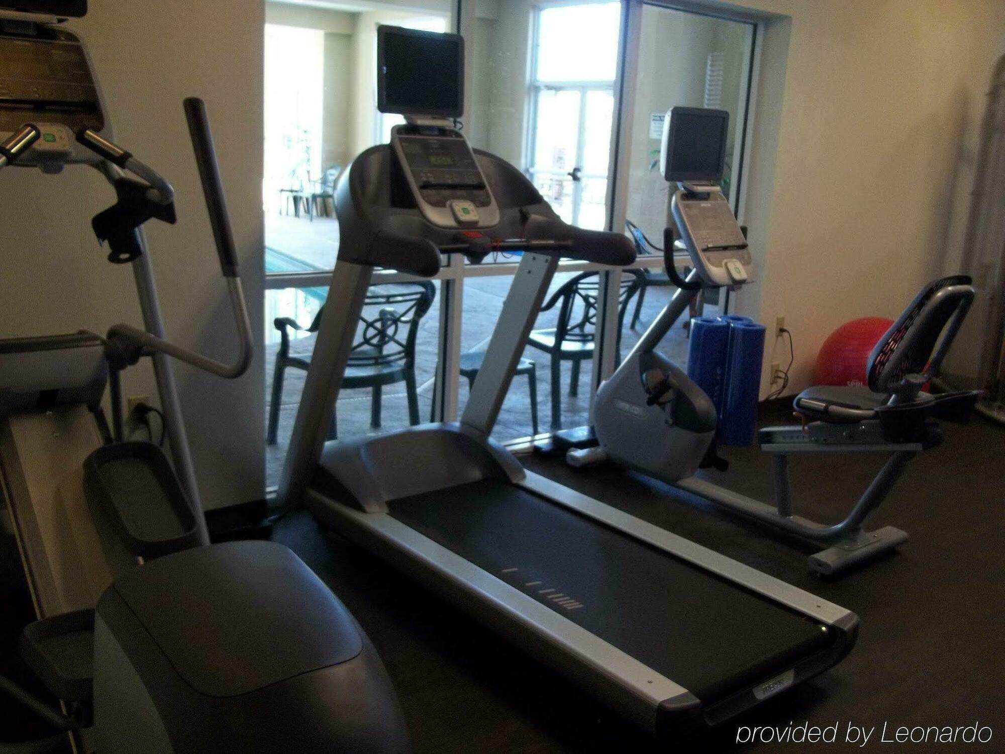 Park Manor Hotel Clifton Park Eksteriør billede A treadmill